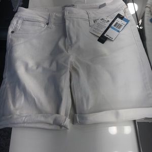 Seven7 Rolled Bermuda Shorts Optic White